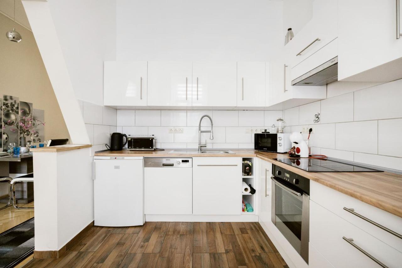 Bubbles Apartment Будапеща Екстериор снимка