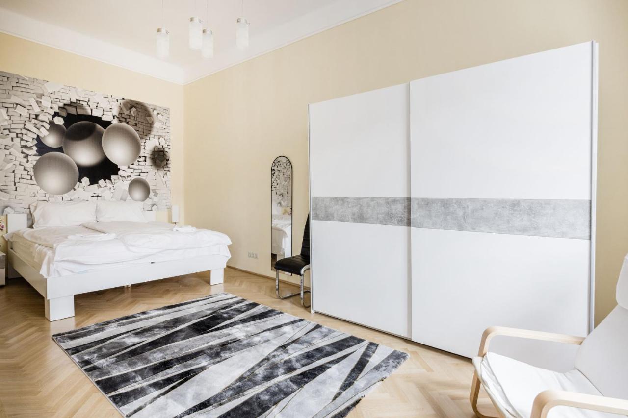 Bubbles Apartment Будапеща Екстериор снимка