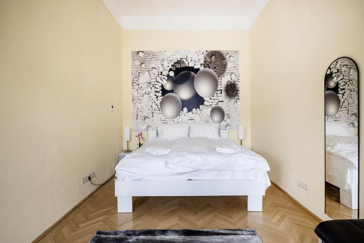 Bubbles Apartment Будапеща Екстериор снимка